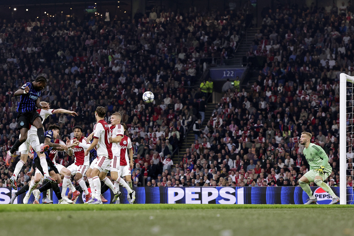 今晚荷甲焦点战,休斯敦火箭临场应变,底气十足,资深球员宣示担当 今晚荷甲焦点战,休斯敦火箭临场应变,底气十足,资深球员宣示担当