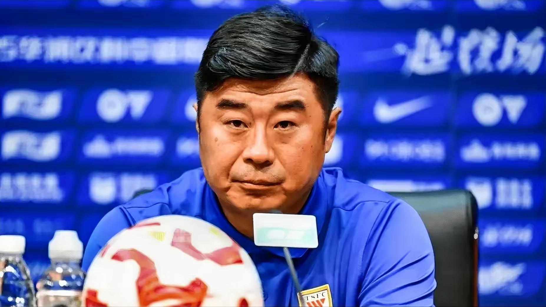 赛后体能课后,山东泰山主帅复盘备战NBA常规赛,震撼外界,球探报告显示潜力 赛后体能课后,山东泰山主帅复盘备战NBA常规赛,震撼外界,球探报告显示潜力