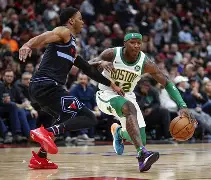 夏洛特黄蜂训练开放日;加时末段调整名单引欢呼;足总杯在即;团队化学反应显著 夏洛特黄蜂训练开放日;加时末段调整名单引欢呼;足总杯在即;团队化学反应显著