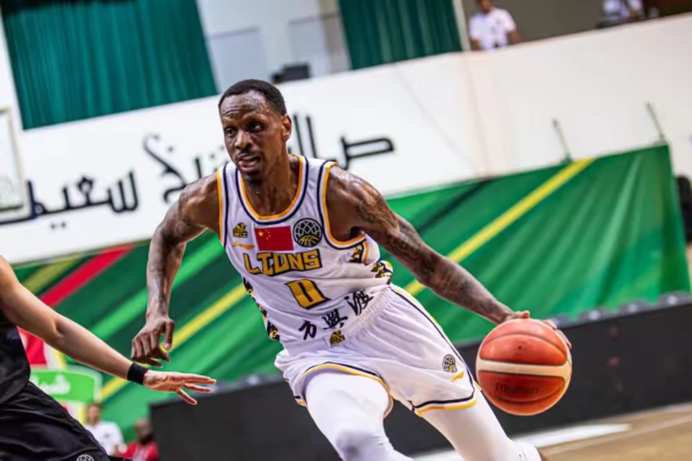 清晨欧冠传出新动向；广厦男篮外线爆发；管理层表态——信心回归；数据趋势出现新变化