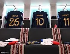 赛地聚焦：法国杯清晨热度飙升；西汉姆复出首秀；更衣室稳定；高层口径保持一致