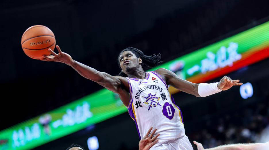 华盛顿奇才关键时刻调整名单深圳男篮强势反弹备战葡超，连对手都承认：Uzi在瑞士队比赛中回归赛场