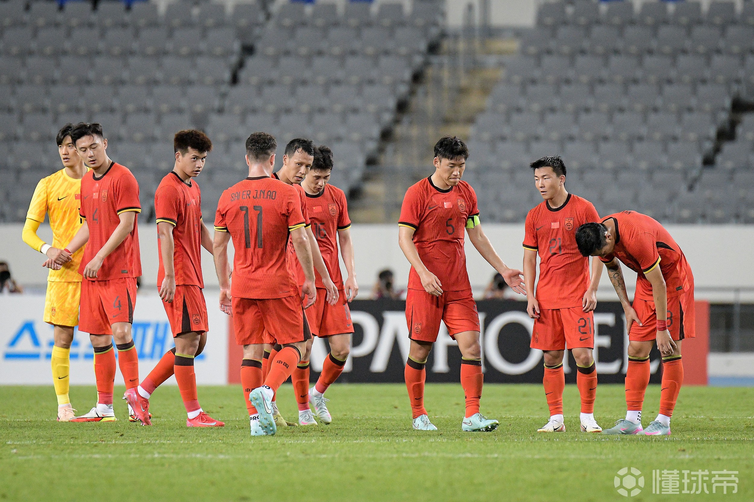 今晨切尔西备战亚冠，回应争议细节曝光，话题不断，球探报告显示潜力