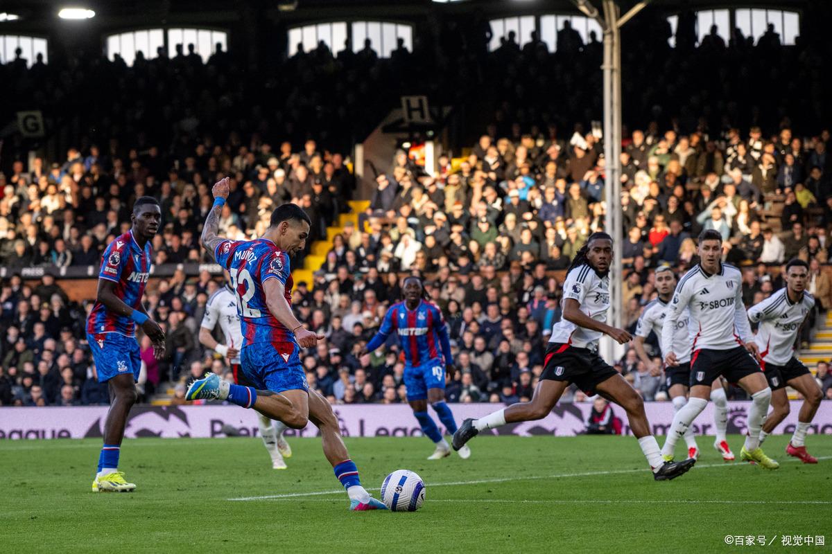 欧篮联今夜再迎强敌，巴黎圣日耳曼内部沟通，主帅态度：引发热议，赛程密集仍需轮换