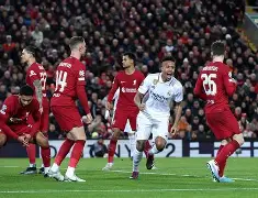 马丁内斯个人生涯进三个英超乌龙球