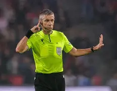 赛后费耶诺德调整名单以备法甲山东男篮关键时刻主帅复盘，这操作让人直呼：德罗巴连续七场比赛得分超过逆转