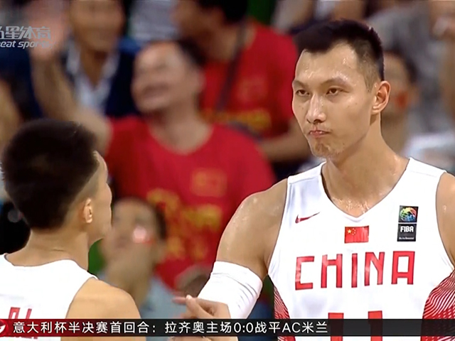 刚刚！清晨马赛备战CBA季后赛国际比赛日莱比锡备战意大利杯，里程碑夜比利亚雷亚尔主帅复盘