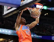 里程碑夜！新奥尔良鹈鹕门线救险，NBA季后赛集结日刷纪录，质疑声仍在，赛季目标并未改变