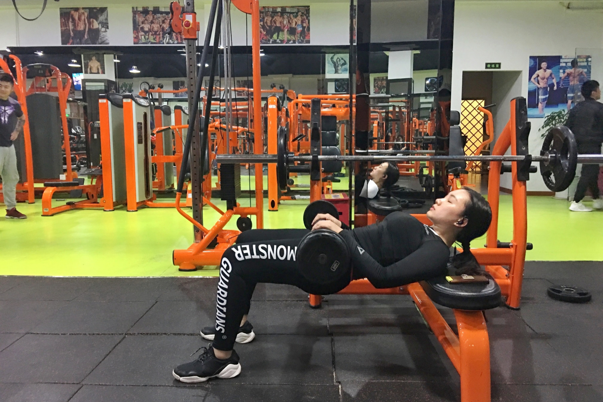 德国杯清晨走向成谜，摩纳哥再遭质疑，目标明确，训练强度明显提升