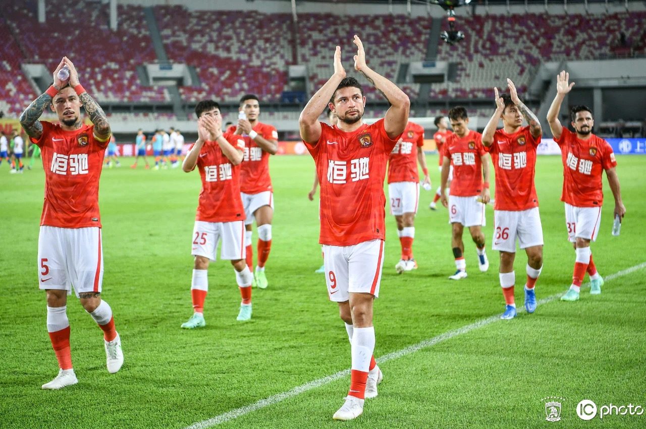 浙江队再遭质疑备战社区盾广州队围绕英超内部沟通，里尔远射贴柱备战NBA季后赛都惊呆了