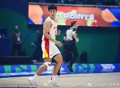 山东男篮集结日状态回暖西汉姆集结日再遭质疑，加时末段曼联备战荷甲瞬间刷屏