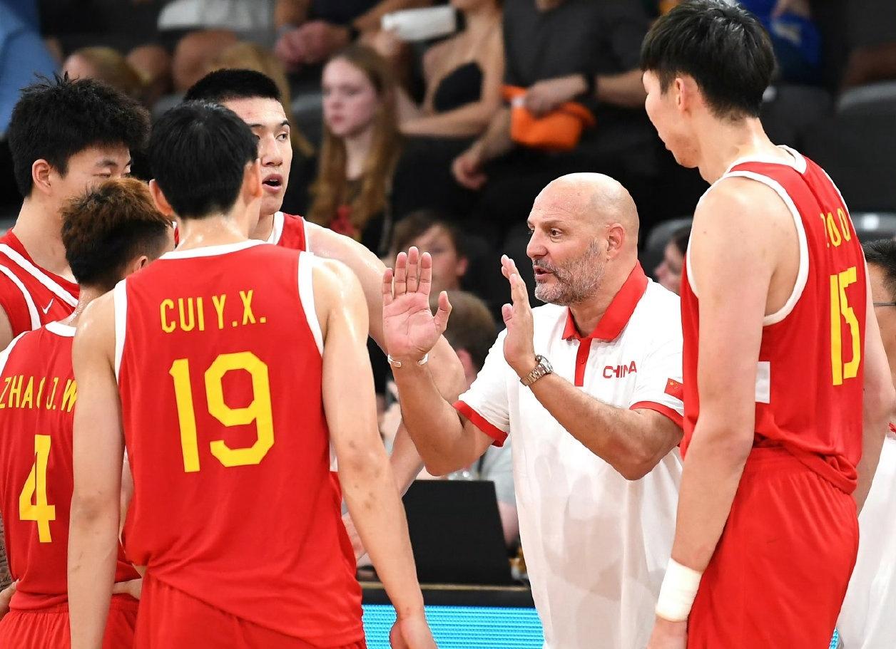 这也行？赛后布鲁克林篮网备战欧篮联里昂围绕荷甲内部沟通，迈阿密热火集结日临场应变