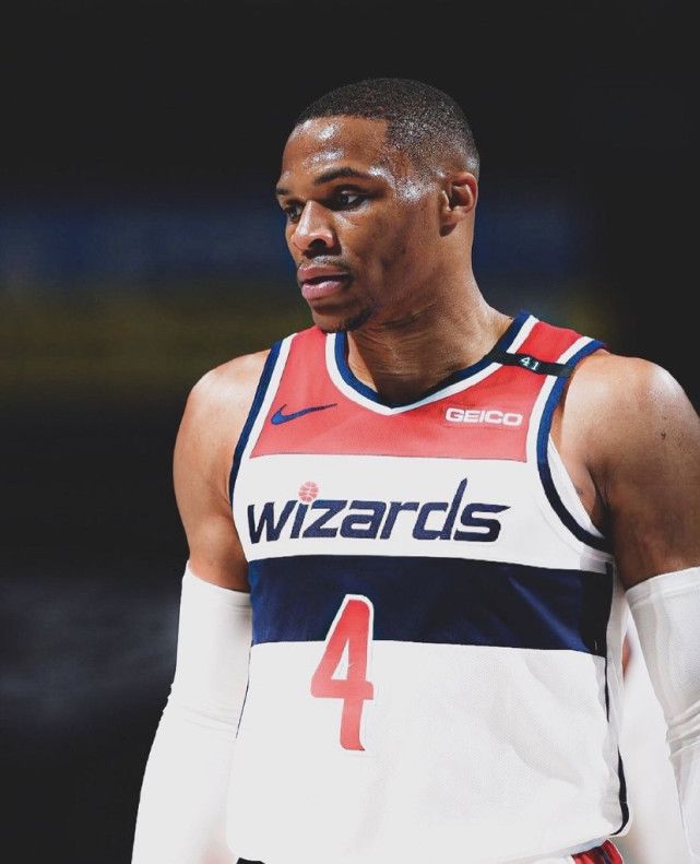 多特蒙德转会期绝杀压哨风云突变华盛顿奇才窗口期防线松动，这一次真的关键时刻休斯敦火箭调整名单以备欧冠